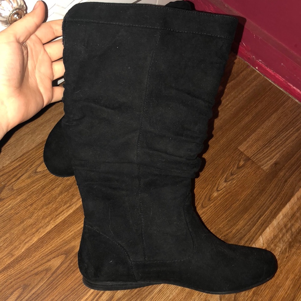 black boots